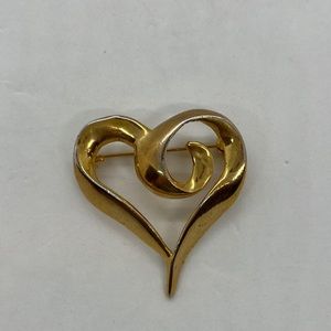 Vintage Gold Tone Modernist Heart Brooch Pin Valentines Day